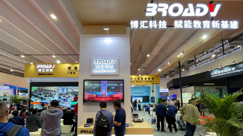 1637744210864037.png 企業(yè)微信截圖_16377440443106.png